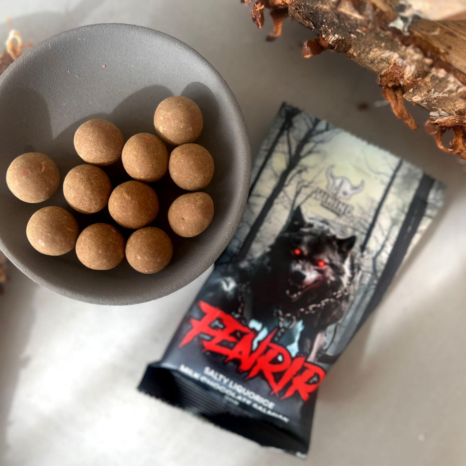 Viking Fenrir - Salzige Lakritz Milchschokolade 70g 